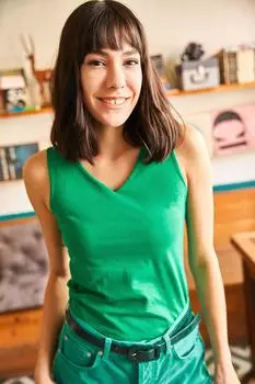 Майка - Зеленый - Приталенный Olalook, зеленый