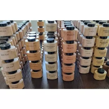 Makeup Revolution Рассыпчатая финишная пудра для лица Матирующая - запечатанная