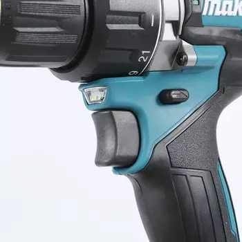 Дрель-шуруповерт Makita DF002GD202 + два аккумулятора 2.5Ah, зарядное устройство