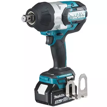 Гайковерт ударный Makita DTW1001 + два аккумулятора 18V/4.0Ah