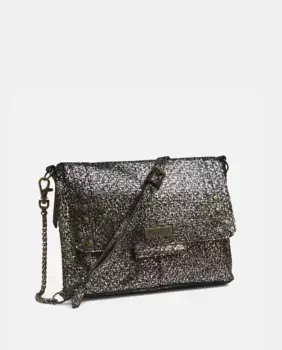 Маленькая черная кожаная сумка через плечо с металлическими деталями Pieces