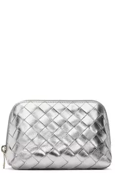 Маленькая косметичка в форме полумесяца из серебра Intrecciato Bottega Veneta