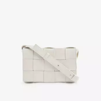 Маленькая кожаная сумка через плечо Cassette intrecciato Bottega Veneta, серебряный