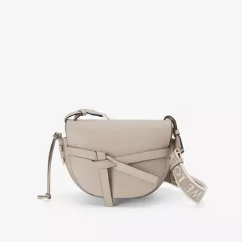 Маленькая кожаная сумка через плечо gate Loewe, цвет sand