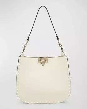 Маленькая кожаная сумка-хобо Rockstud Valentino Garavani, цвет Ivory