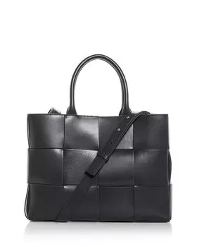Маленькая кожаная сумка-тоут Arco Intreccio Bottega Veneta, черный