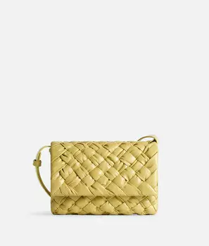 Маленькая мятая сумка-мессенджер Bottega Veneta