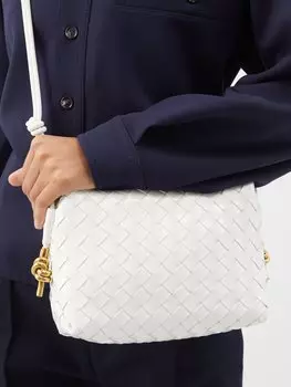 Маленькая сумка через плечо loop из кожи intrecciato Bottega Veneta, бежевый