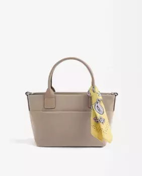 Маленькая сумка-тоут, трансформируемая в сумку через плечо, с застежкой-молнией и декоративной банданой Parfois, цвет Marrn claro