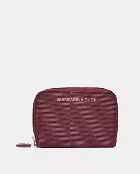 Маленький женский кошелек Mandarina Duck черного цвета с фирменными деталями, цвет Granate