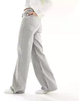 Mango – джинсы стираного грязно-голубого цвета прямого кроя