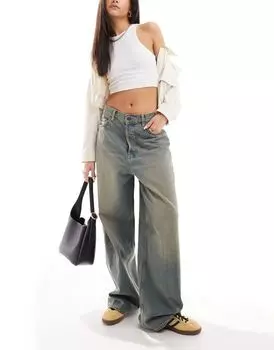 Mango – просторные синие джинсы с эффектом потертости и потертости