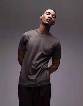 Mango – Высококачественная футболка темно-коричневого цвета.