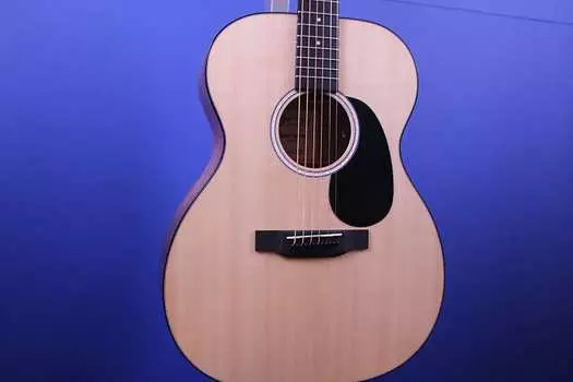 Martin 00012E Sitka/Koa Veneer с мягким футляром M2627332