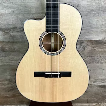 Martin 000C12-16EL Левая рука Нейлон Натуральный с сумкой 000C12-16EL Left Handed Nylon w/bag