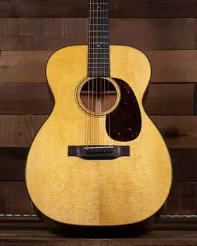 Martin 00-18 Standard Series Acoustic