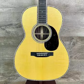 Martin Custom Shop 42 Style 12-Fret 000 Englemann/WEIR с футляром Shop 42 Style 12-Fret 000 Englemann/WEIR w/case