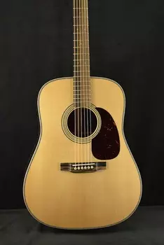 Martin D-28 Modern Deluxe Натуральный D-28 Modern Deluxe Natural