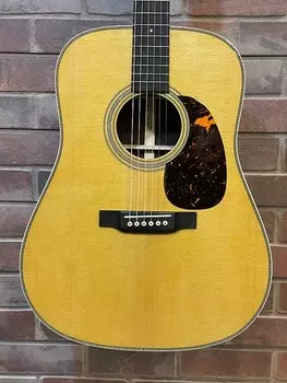Мартин HD-28 2022 Martin