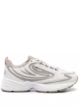 Массивные кроссовки Fila Actix со вставками, белый