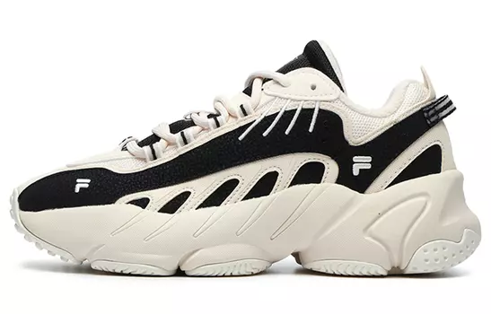 Массивные кроссовки Fila ADE женские