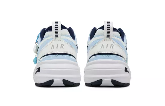 Кастомизированные кроссовки Nike Air Monarch 4 Unisex, белый/голубой