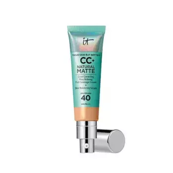 Матовая кремовая основа под макияж CC+ Natural Matte SPF 40 It Cosmetics, цвет medium tan