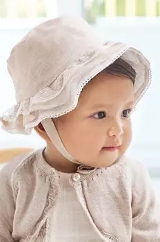 Mayoral Newborn Шапочка, бежевый