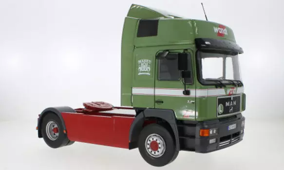 Mcg Man F2000 Green Wandt 1994 1:18 18246