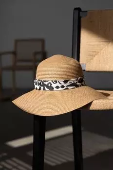 Медицинская шляпа Medicine, бежевый