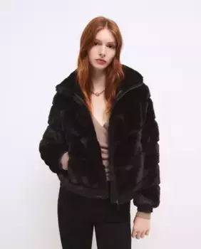 Меховая куртка с высоким воротником Tintoretto, черный