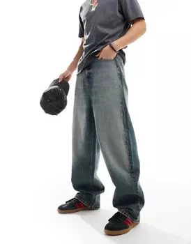 Мешковатые джинсы средней посадки COLLUSION X014 синего цвета с эффектом потертости