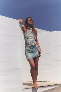 Металлическая нить кроссовер топ ZARA, серебряный