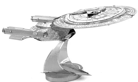 Металлическая Земля, сборочная модель Star Trek USS Enterprise NCC-1701-D Metal Earth