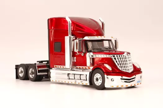 Международный масштаб Одинокой звезды 1/43 IXO