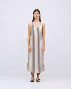 Миди-платье на тонких бретелях с V-образным вырезом Yerse, цвет Crudo