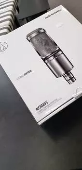 Микрофон Audio-Technica AT2020V