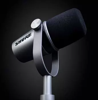 Микрофон для подкастов Shure MV7 Dynamic USB Podcast Microphone