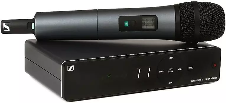 Микрофонная система Sennheiser XSW 1-825-A Handheld Mic Wireless System - A Band (5480572 MHz)