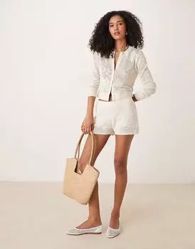 Микрошорты Abercrombie & Fitch с открытыми стежками кремового цвета