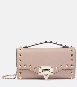Мини-кошелек Rockstud из кожи на цепочке Valentino Garavani, розовый
