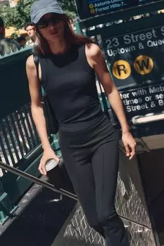 Мини-леггинсы-клёш ZARA, черный