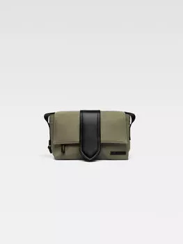 Мини-нейлоновая сумка-мессенджер JACQUEMUS The small Bambino messenger bag, хаки