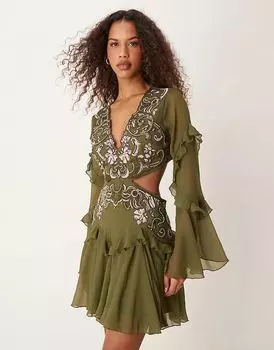 Мини-платье ASOS DESIGN цвета хаки с вышитыми аппликациями, оборками и деталями годе