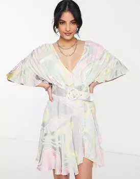 Мини-платье ASOS DESIGN из выгоревшей пастельной ткани с закрученными деталями и поясом ASOS DESIGN