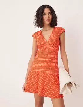 Мини-платье ASOS DESIGN с v-образным вырезом и рукавами-крылышками в красный горошек
