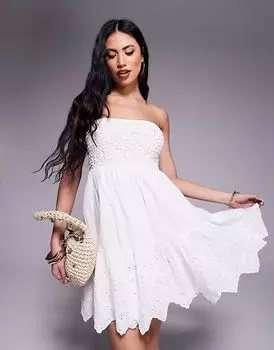 Мини-платье-бандо River Island со сборками белого цвета