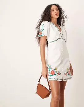 Мини-платье Forever New с цветочной вышивкой белого цвета