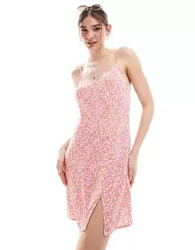Мини-платье на бретельках с разрезом в розовом цветочном узоре Vero Moda