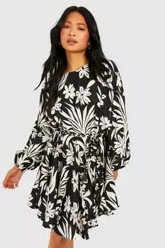 Мини-платье Petite с цветочным принтом и поясом-годе boohoo, мультиколор
